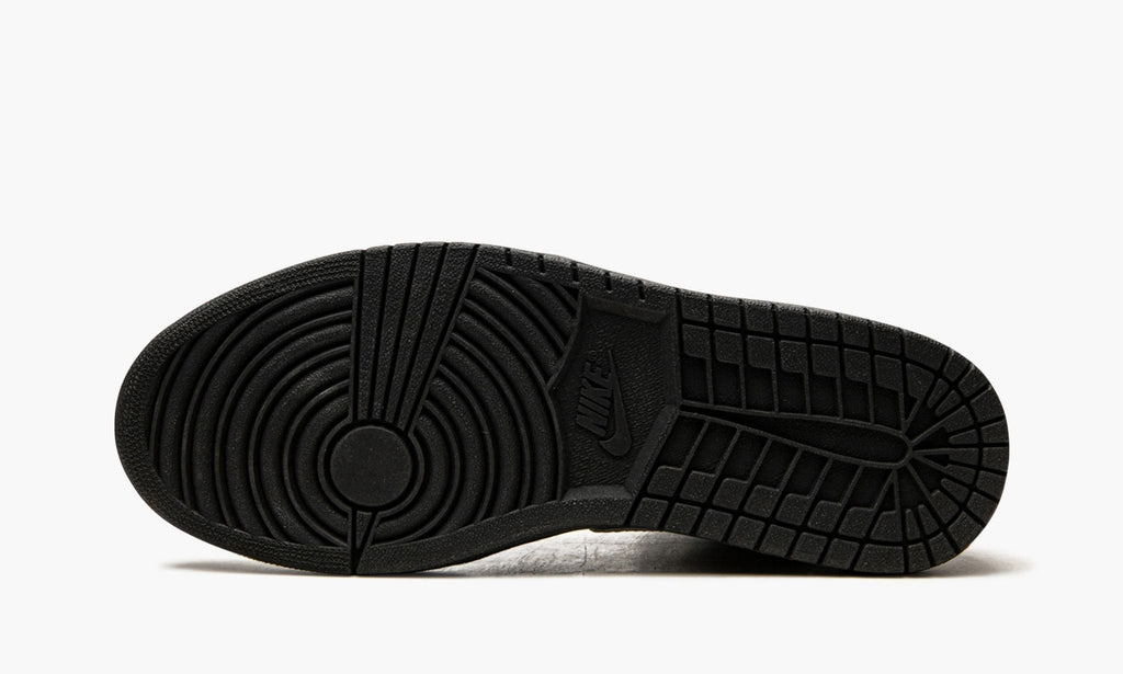 Air Jordan 1 Retro “Black Metallic Gold (2003)”