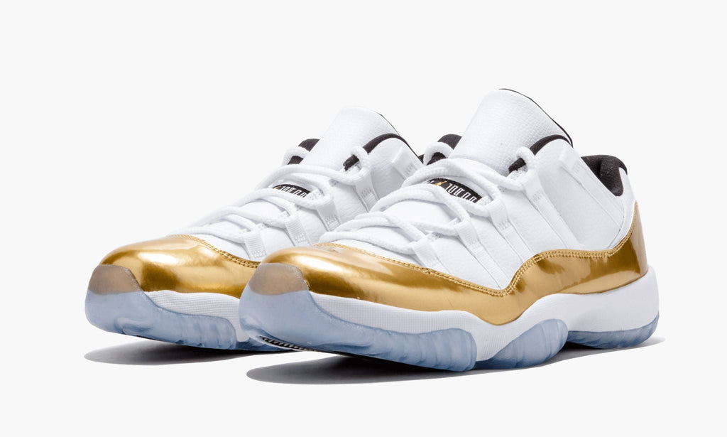 Air Jordan 11 Retro Low “Closing Ceremony”