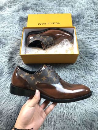 Louis Vuitton Casual Shoes - Stylish and Comfortable Footwear