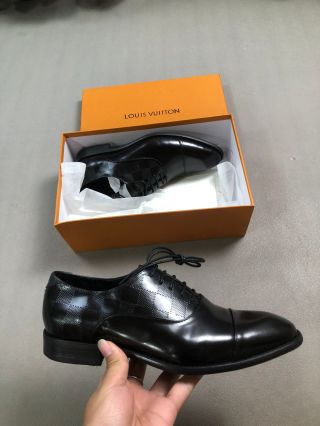 Louis Vuitton Casual Shoes - Stylish and Comfortable Footwear
