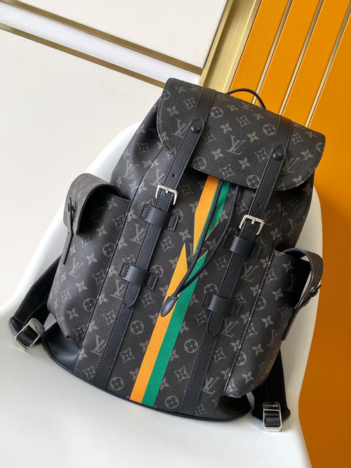 Louis Vuitton 2022 No. 7 Monogram Christopher MM Backpack - Brown