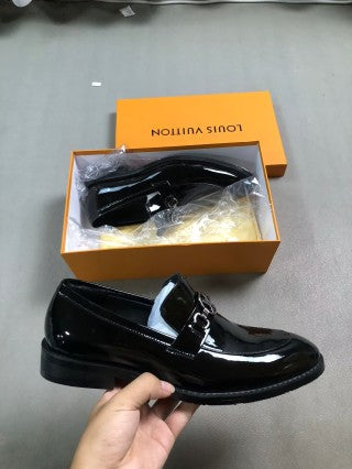 Louis Vuitton Casual Shoes - Stylish and Comfortable Footwear